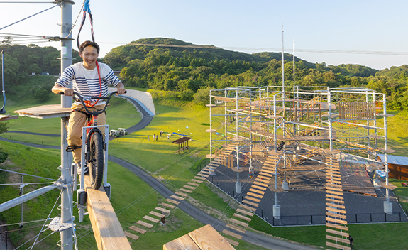 クライミングタワー